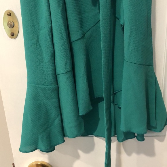 Dress - Picture 4 of 4